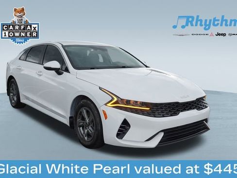 Used 2022 Kia K5 LXS image 1
