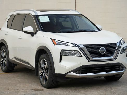 Used 2021 Nissan Rogue Platinum FWD image 50