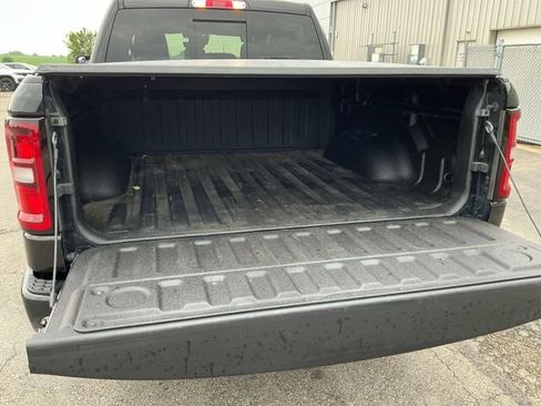 Used 2025 RAM 1500 Big Horn AWD/4WD image 13