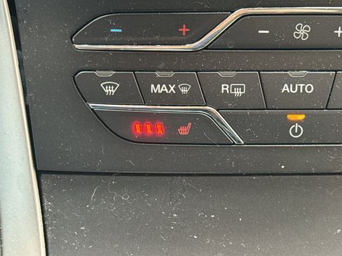 Certified 2020 Ford Edge SEL w/ Convenience Package image 24