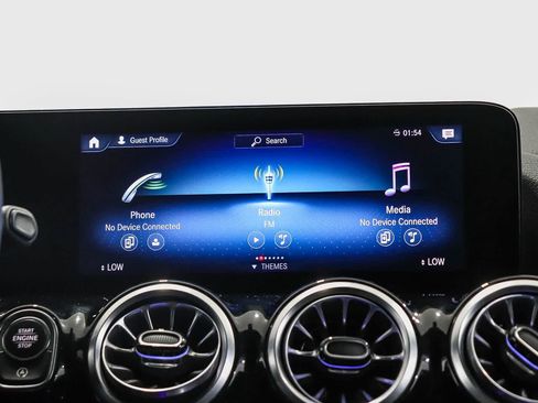 Used 2023 Mercedes-Benz GLA 250 image 14