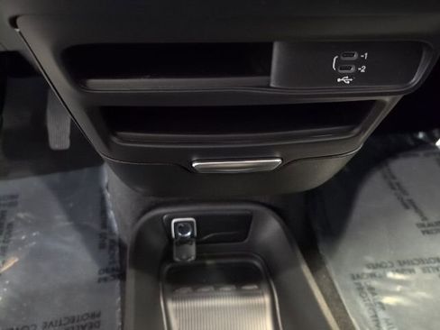 New 2026 Chrysler Voyager LX FWD image 22