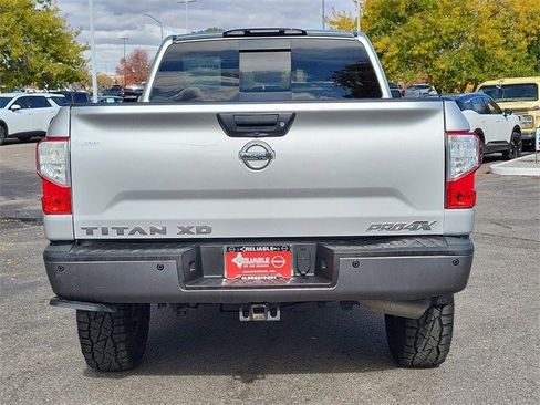 Used 2017 Nissan Titan PRO-4X w/ Pro-4x Convenience Package image 5