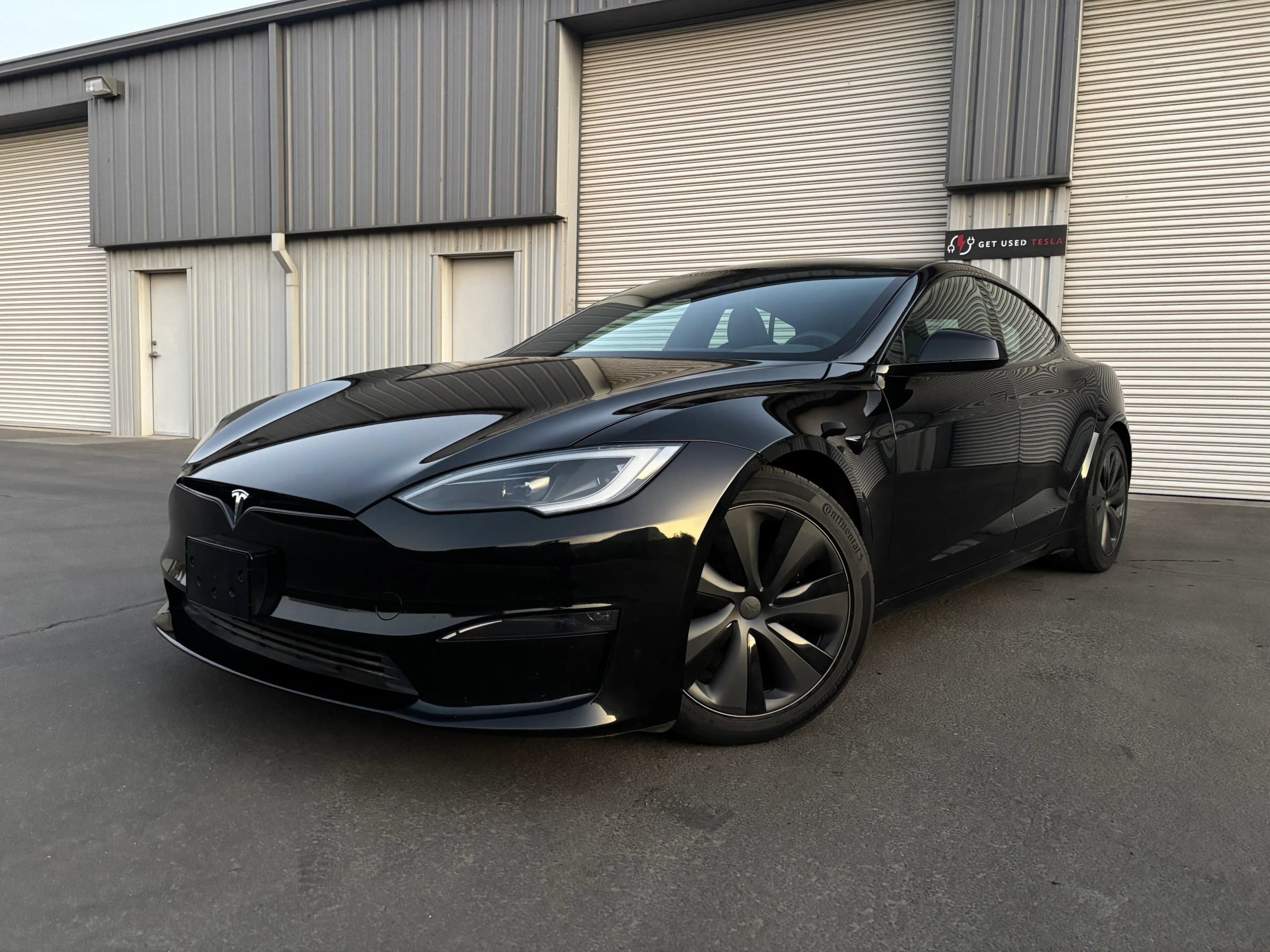 Used 2023 Tesla Model S Standard Range AWD/4WD image 4