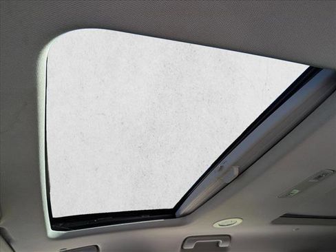 Used 2021 Buick Enclave Avenir w/ LPO, Floor Liner Package AWD/4WD image 14