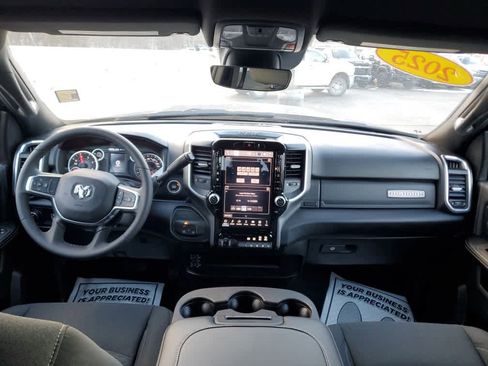 Used 2025 RAM 3500 Big Horn image 16