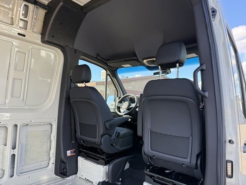 New 2026 Mercedes-Benz Sprinter 2500 image 23