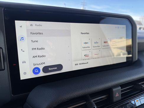 Used 2025 Toyota Land Cruiser image 24