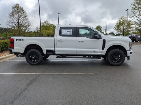 New 2025 Ford F250 Lariat w/ Lariat Ultimate Package image 3