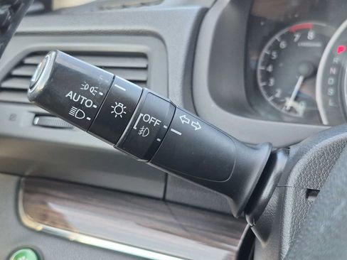Used 2015 Honda CR-V EX-L image 27