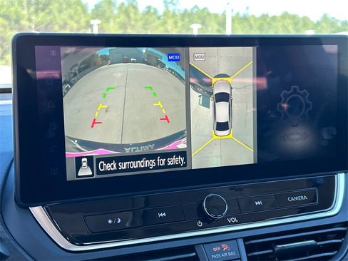 New 2025 Nissan Altima 2.5 SL image 14