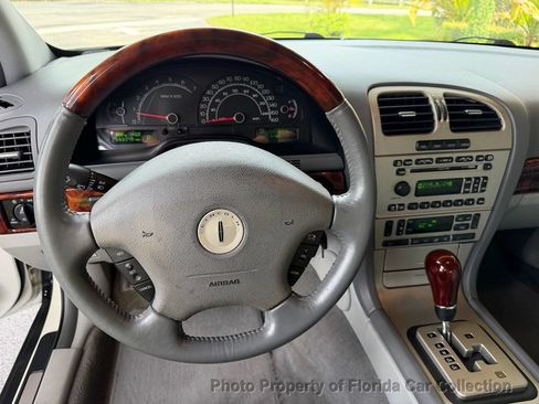 Used 2004 Lincoln LS RWD image 7
