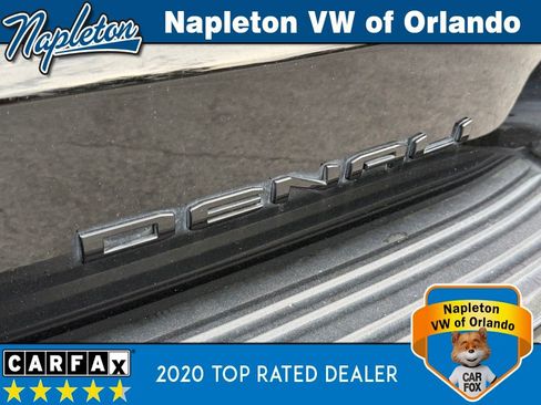 Used 2023 GMC Yukon Denali image 14