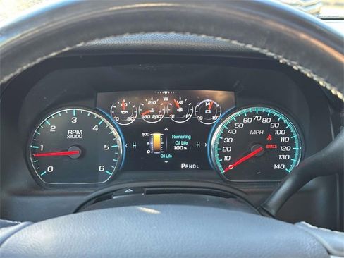 Used 2017 Chevrolet Suburban LT w/ LT Signature Package image 14