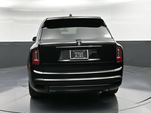 Used 2024 Rolls-Royce Cullinan Black Badge w/ Driver's Package image 7
