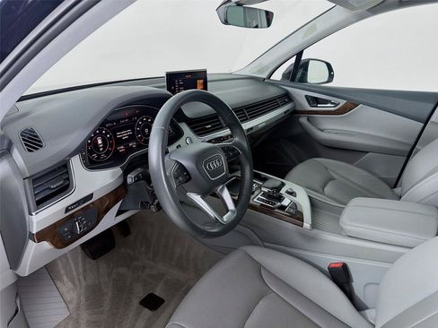 Used 2018 Audi Q7 2.0T Premium Plus w/ Premium Plus Package AWD/4WD image 4