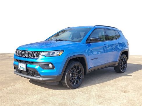 New 2026 Jeep Compass Latitude image 2