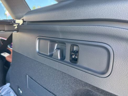 New 2026 Mercedes-Benz GLC 300 4MATIC image 30