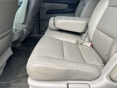 Used 2012 Honda Odyssey EX-L image 20