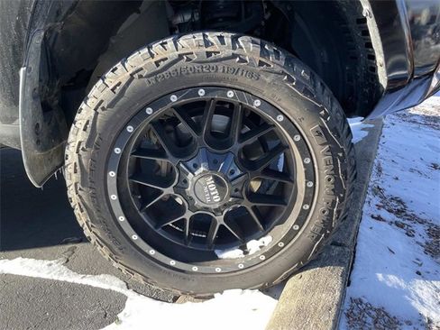 Used 2015 Toyota 4Runner SR5 image 7