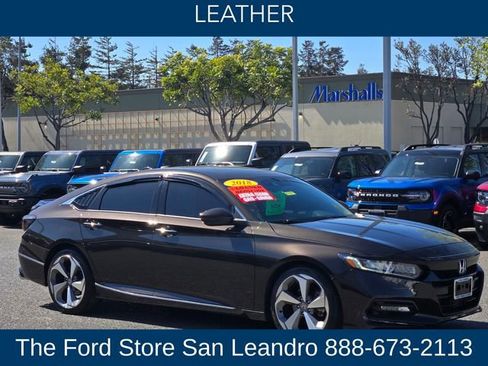 Used 2018 Honda Accord Touring image 5