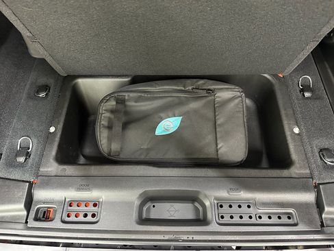 Used 2023 Jeep Wrangler Unlimited w/ Cold Weather Group image 36