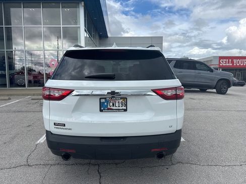 Used 2021 Chevrolet Traverse LT FWD image 7
