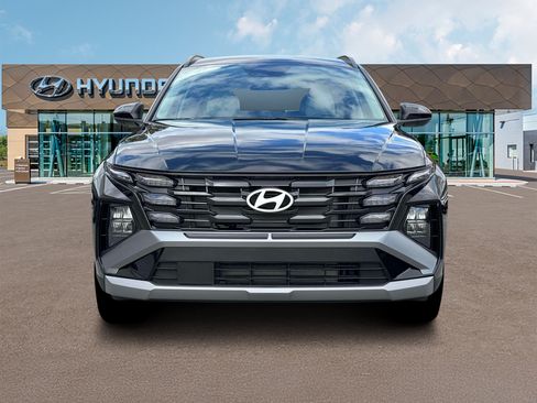 Used 2025 Hyundai Tucson SEL FWD image 12