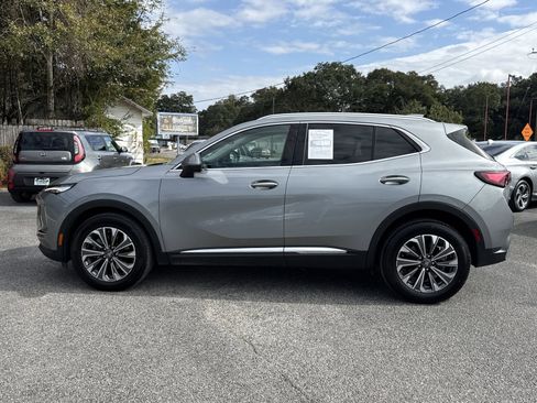 Used 2025 Buick Envision Preferred image 2