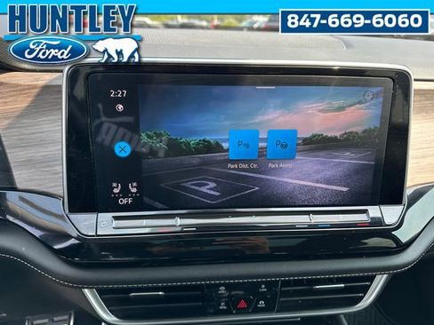 Used 2024 Volkswagen Atlas SEL Premium R-Line image 30