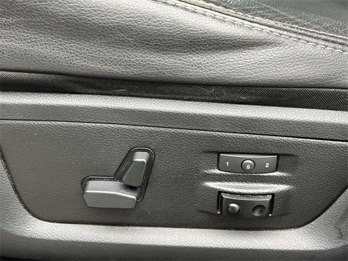 Used 2016 RAM 2500 Laramie image 28