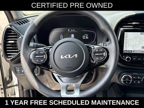 Used 2023 Kia Soul S FWD image 18