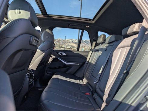 Used 2019 BMW X5 xDrive40i w/ Convenience Package image 17