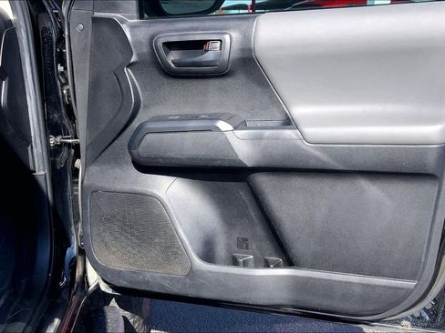 Used 2023 Toyota Tacoma SR image 23