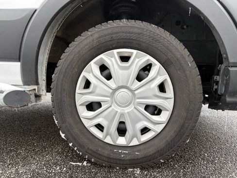 Used 2024 Ford Transit 250 Low Roof w/ Exterior Upgrade Package image 20