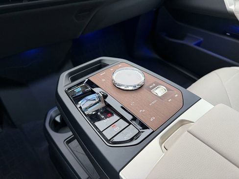 Certified 2024 BMW iX M60 image 41