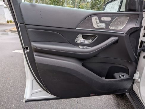 Used 2021 Mercedes-Benz GLE 350 GLE 350 w/ Premium Package image 12