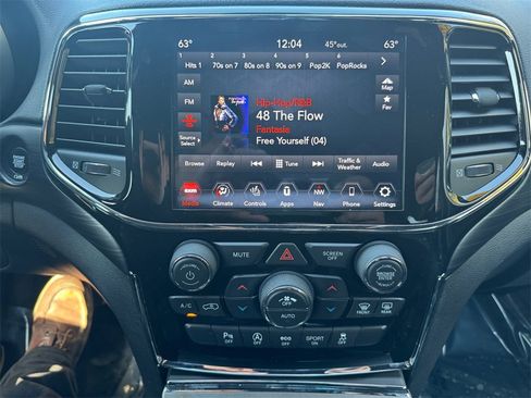 Used 2020 Jeep Grand Cherokee Altitude image 22