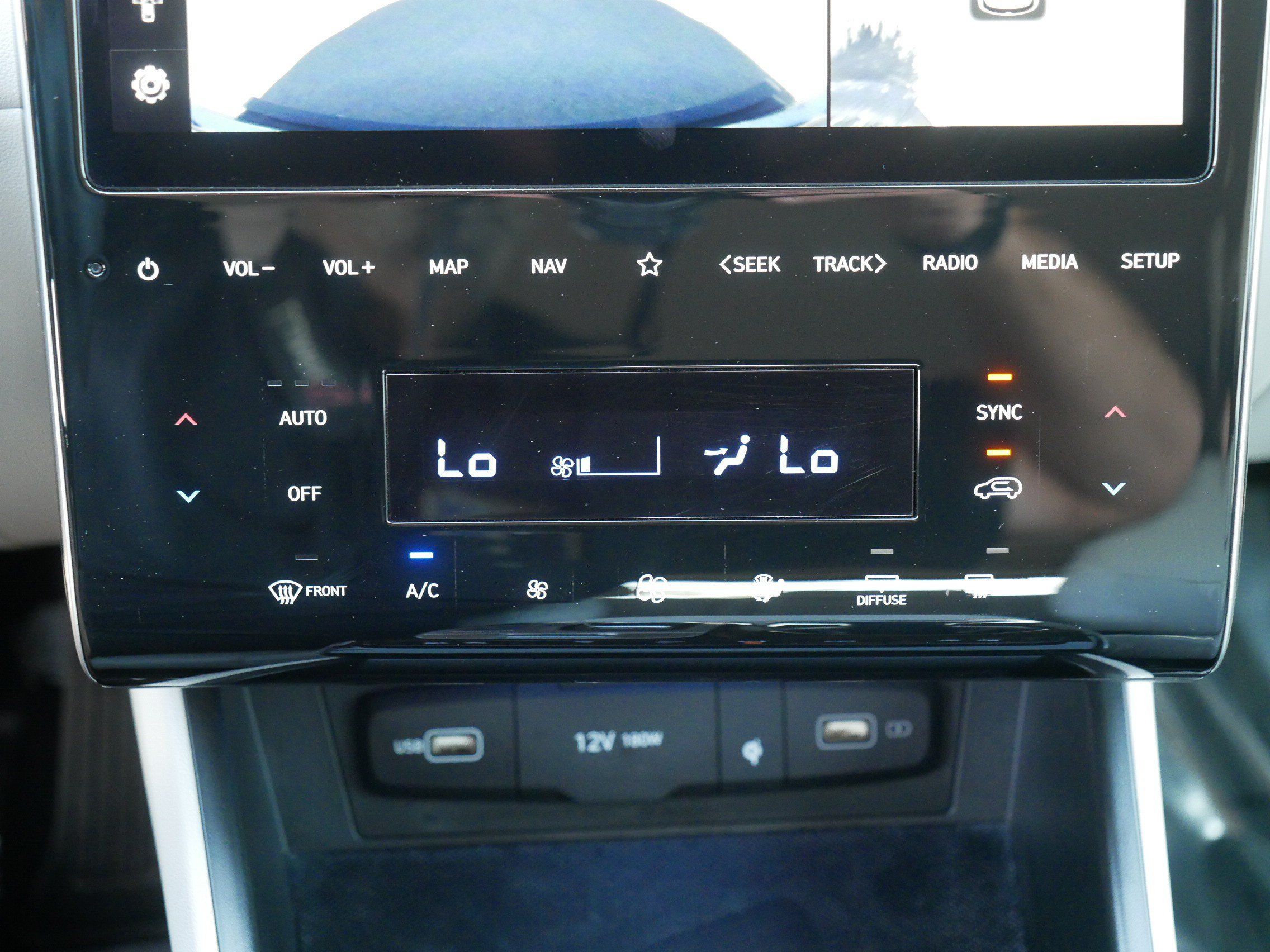 Used 2023 Hyundai Tucson Limited AWD/4WD image 25
