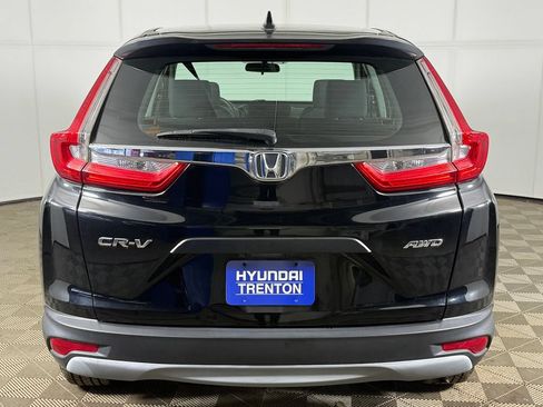 Used 2018 Honda CR-V LX image 9