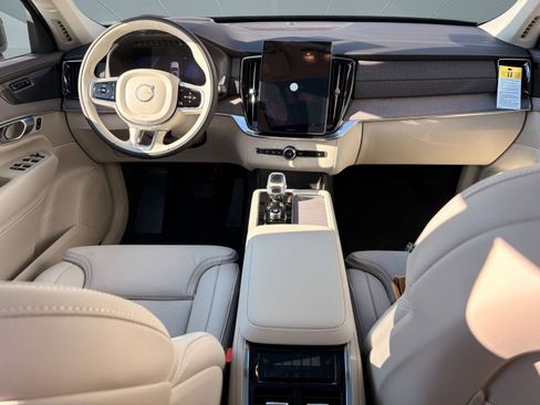 New 2026 Volvo XC90 B6 Ultra w/ Protection Package AWD/4WD image 17
