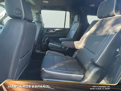 New 2026 GMC Yukon XL Elevation image 23