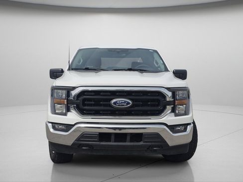 Used 2023 Ford F150 XLT w/ Trailer Tow Package AWD/4WD image 3