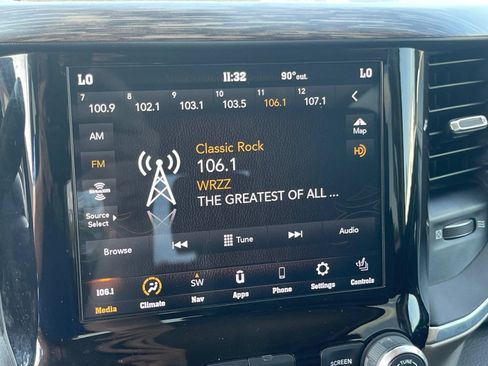Used 2021 RAM 3500 Laramie AWD/4WD image 19