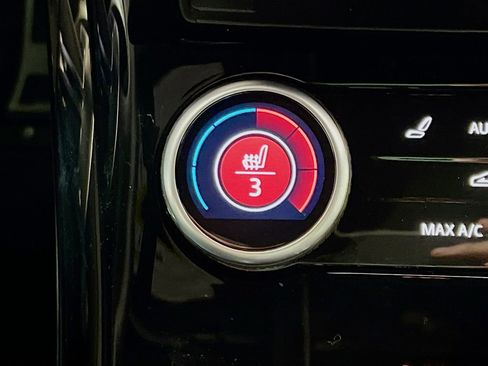 Used 2023 Land Rover Range Rover Sport SE Dynamic image 6