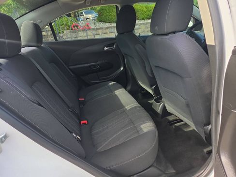 Used 2014 Chevrolet Sonic LT FWD image 21