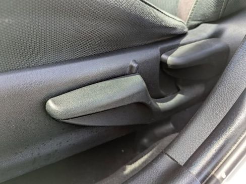 Used 2019 Toyota Corolla LE image 22