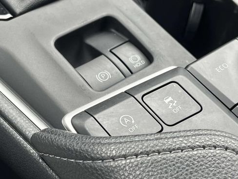 Used 2025 Toyota Grand Highlander FWD image 37