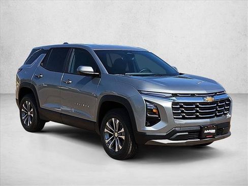 New 2027 Chevrolet Equinox LT w/ Safety and Technology Package FWD image 7