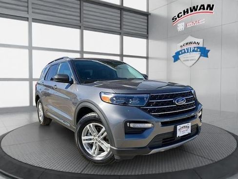 Used 2021 Ford Explorer XLT w/ Equipment Group 202A image 1